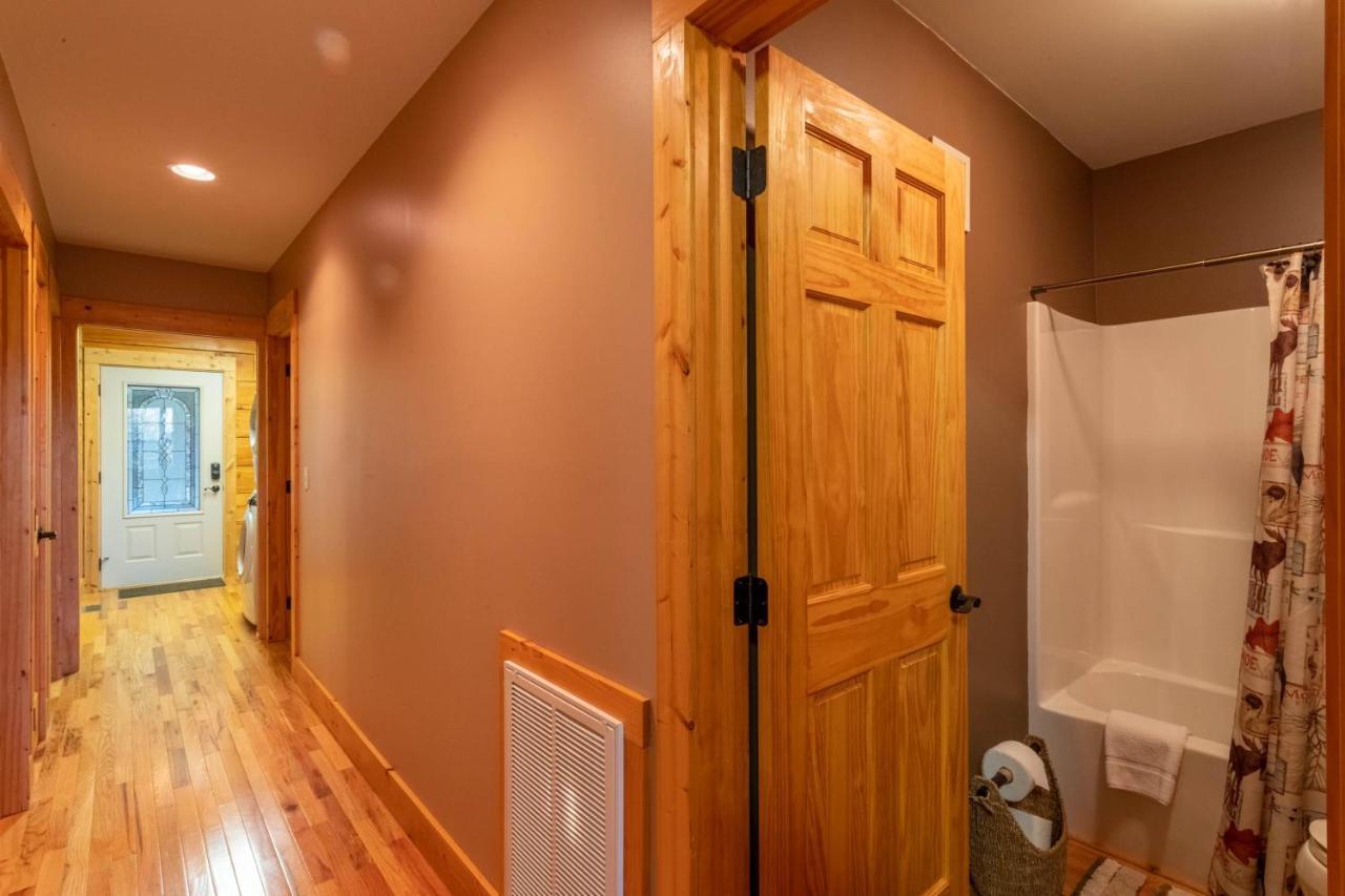 Firefly Cabin Banner Elk Exterior photo