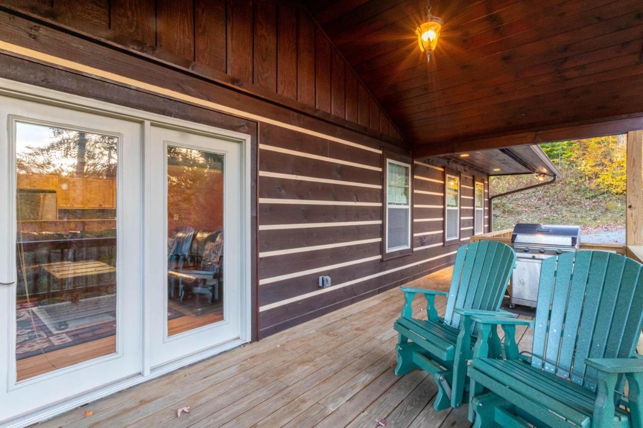 Firefly Cabin Banner Elk Exterior photo